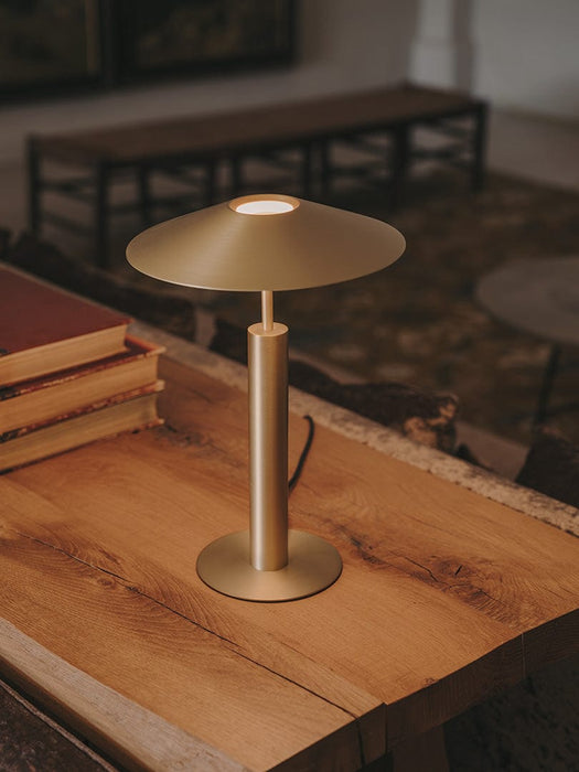 TABLE LAMP H LED 16.3 LED WARM-WHITE 2700K ON-OFF MATTE GOLD 570LM