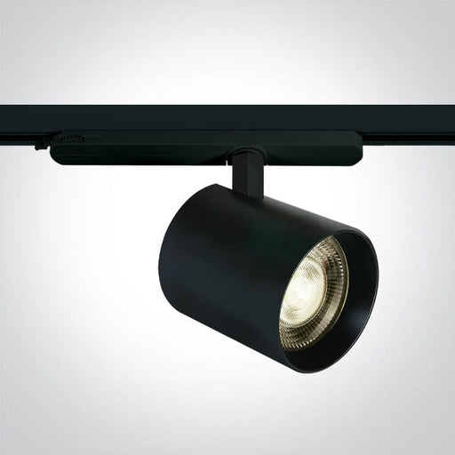 Black 3 Circuit Tracklight 35W Adjustable power LED track spotlight, ideal for shops and showrooms.

 

 One Light SKU:65660BTT/B/W