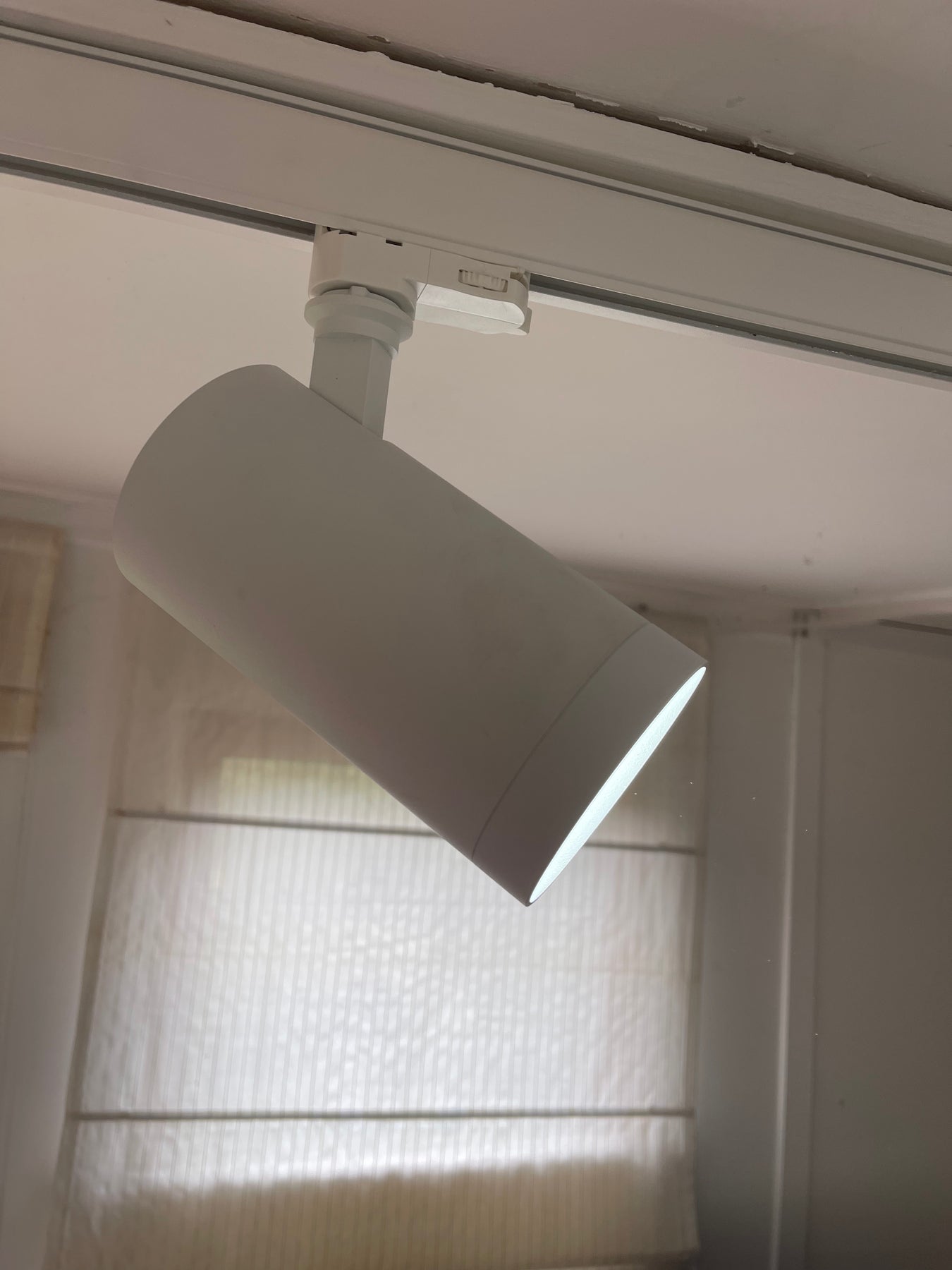 Morpheos full featured gallery tracklights