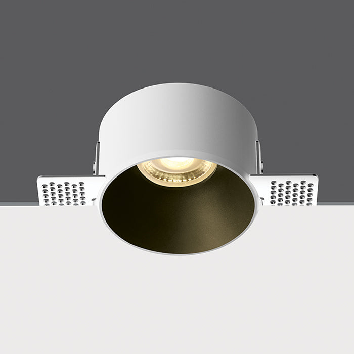 10105MR: Trimless recessed MR16 spot with interchangeable reflector and GU10 lampholder.  Reflector must be ordered seperately.  ..
