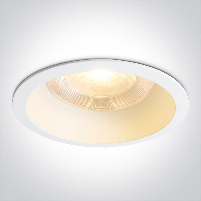 10135G/W/V WHITE 35W CCTV IP65 230V DARK LIGHT