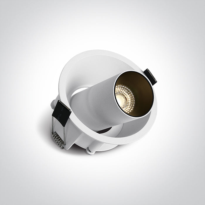 11107C/W/V: 6,5W CCT Variable COB LED recessed adjustable spot.  Supplied with Black, White & Brass reflectors.  Requires 700mA driver.  ..