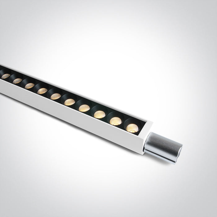 42112PB/W/V: 24W CCT Variable LED Plug & Play 48V DC linear spots.  Max 15m/driver. Max 250W/circuit.  .  .