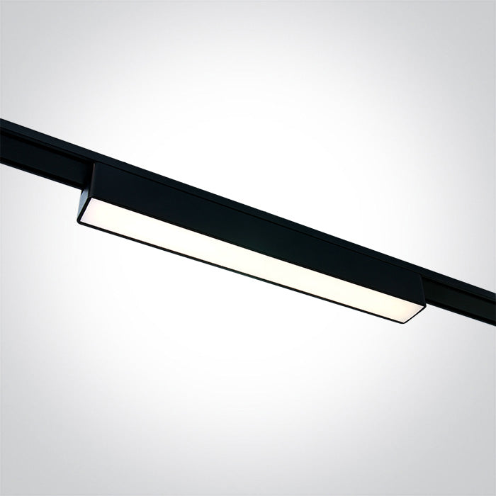 43100FA/B/V: 10W Black CCT Variable LED Linear light.  Suitable for FLAT magnetic track.  ..