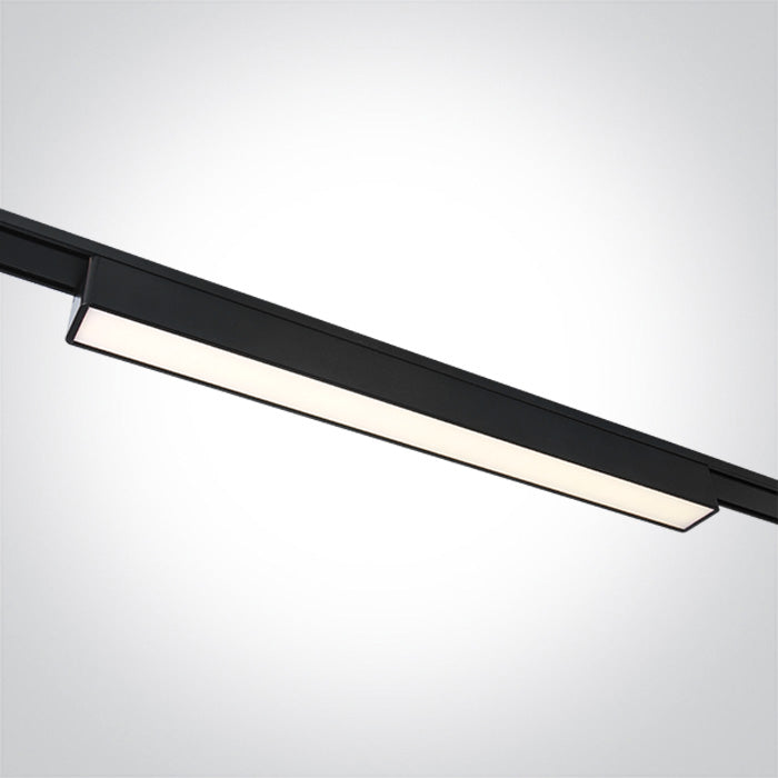 43100FB/B/V: 10W Black CCT Variable LED Linear light.  Suitable for FLAT magnetic track.  ..