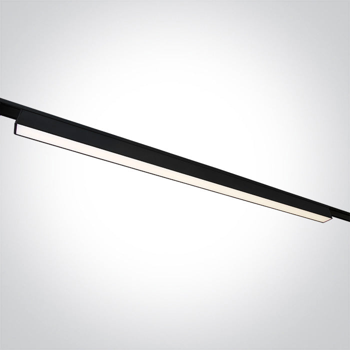 43100FD/B/V: 30W Black CCT Variable LED Linear light.  Suitable for FLAT magnetic track.  ..