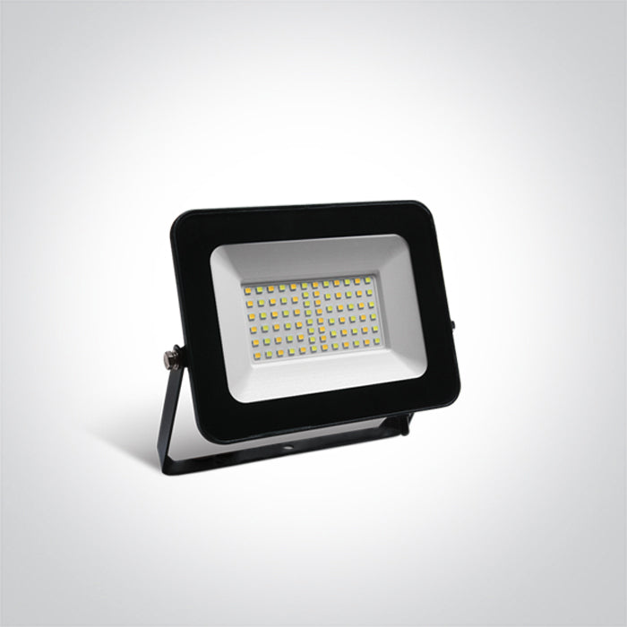 7028CB/B/V: 30W DOB LED CCT Variable floodlight with adjustable mounting bracket.  IP65 rated for outdoor use. ..