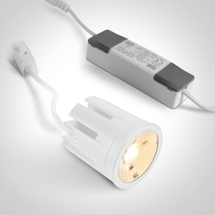 7307MA/W/V: 7W CCT Variable LED module suitable for MR16 fittings.  Complete with non-dimmable driver.  ..