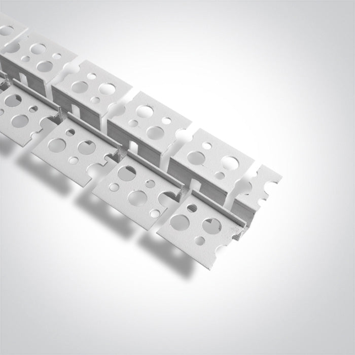 7901ATR/W: 2m Bendable trimless recessed aluminium profile.  Complete with 4 end caps.  Suitable for 7841..