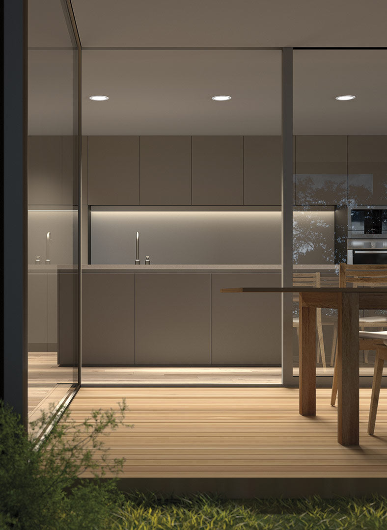 90-A035-14-D3, DOWNLIGHT VEO Ø161MM EMERGENCY 13.5W LED WARM-WHITE 4000K CRI 82 67.2º ON-O, White, Semitransparent