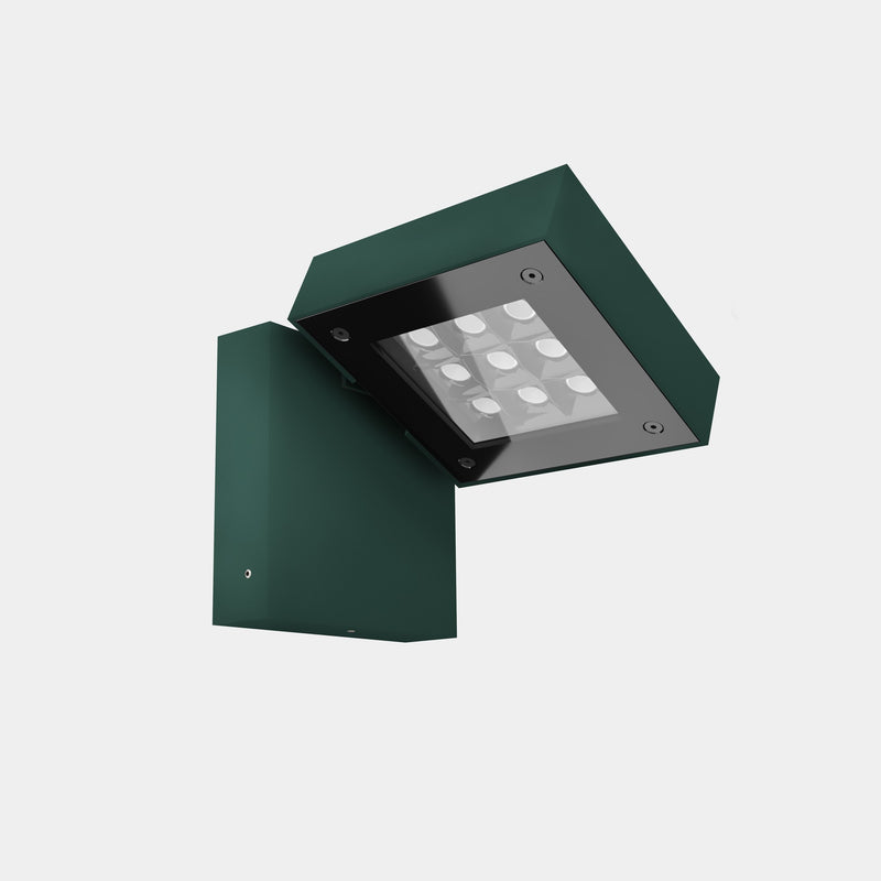 Wall fixture