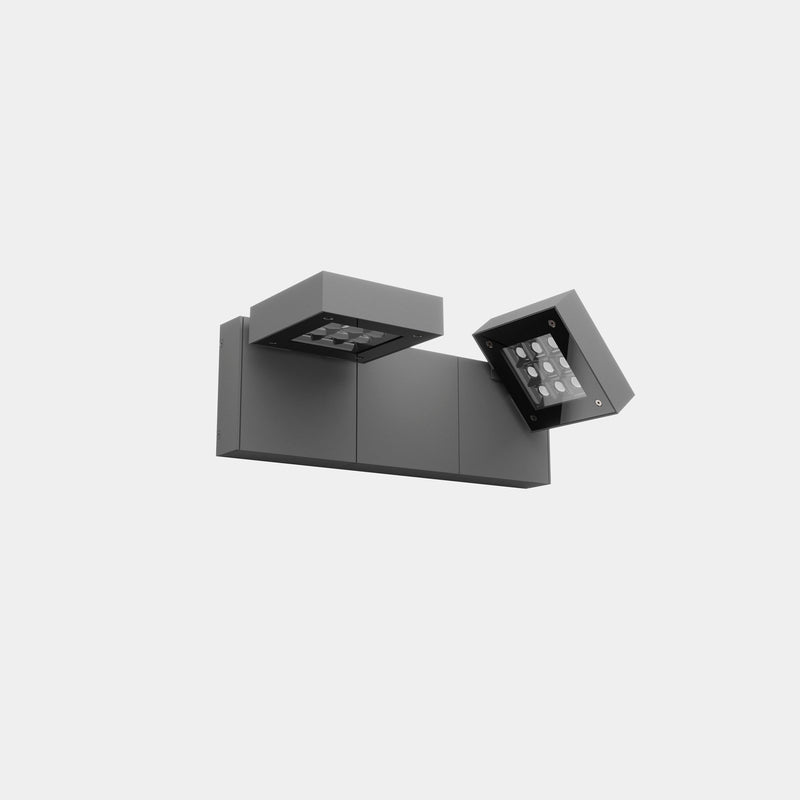 Wall fixture