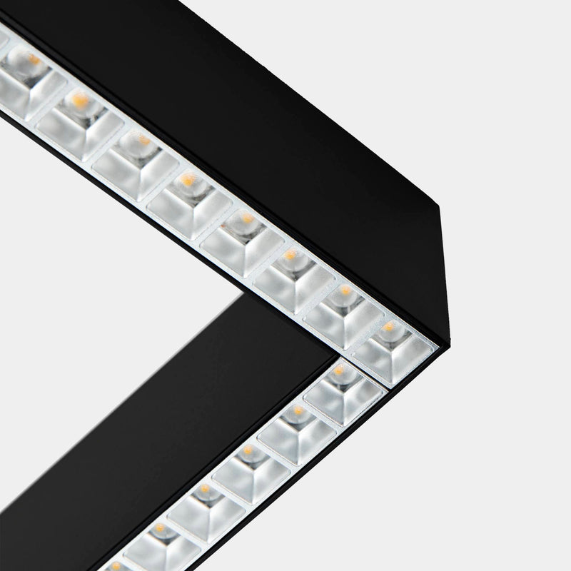 Lineal lighting system