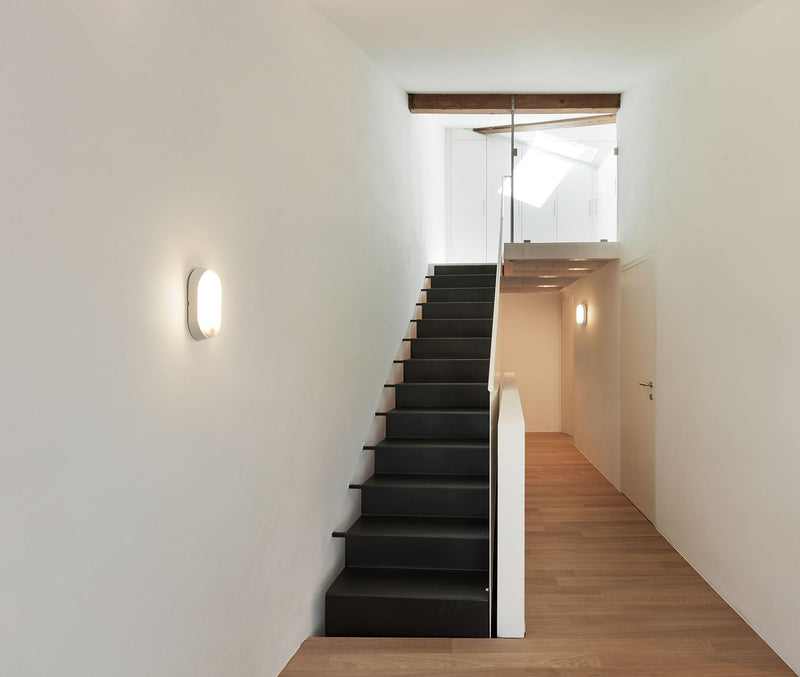 WALL FIXTURE IP65 MOO OVAL LED 18W SW 2700-3200-4000K ON-OFF WHITE 2500