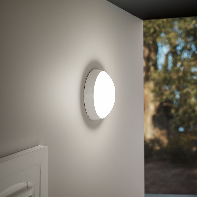 WALL FIXTURE IP65 MOO ROUND LED 18W SW 2700-3200-4000K ON-OFF WHITE 2500