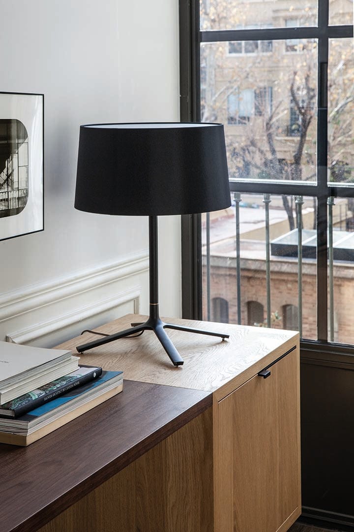 TABLE LAMP HALL E27 45 2669LM