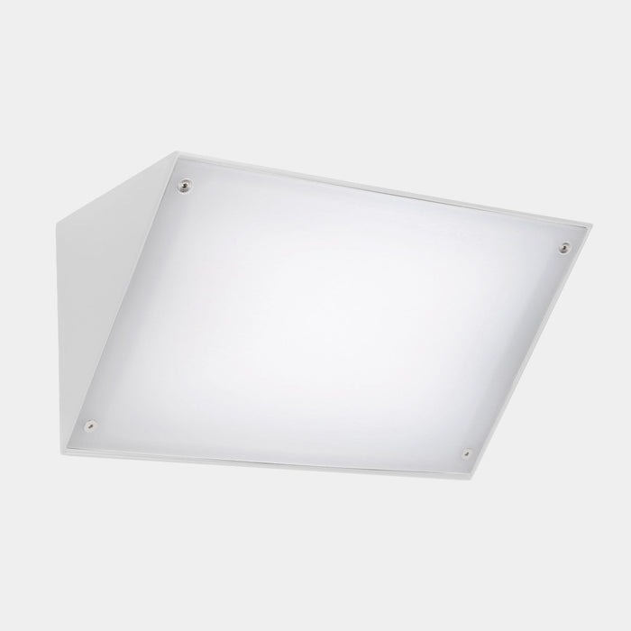 WALL FIXTURE IP65 CURIE PC 350MM LED 28.9 SW 2700-3200-4000K ON-OFF WHITE 2941LM