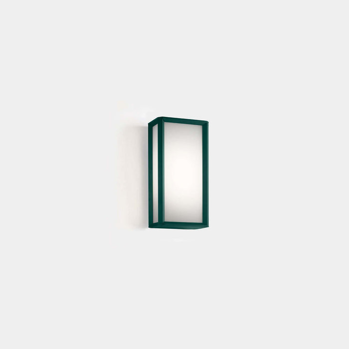 WALL FIXTURE IP65 SKAT 200MM LED 10 SW 2700-3200-4000K ON-OFF FIR GREEN 602LM