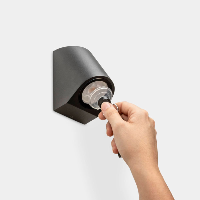 WALL FIXTURE IP66 EKO INCLINED GU10 8 URBAN GREY