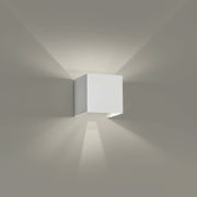 WALL FIXTURE KUB LED 5.7 LED WARM-WHITE 3000K ON-OFF GOLD 271LM