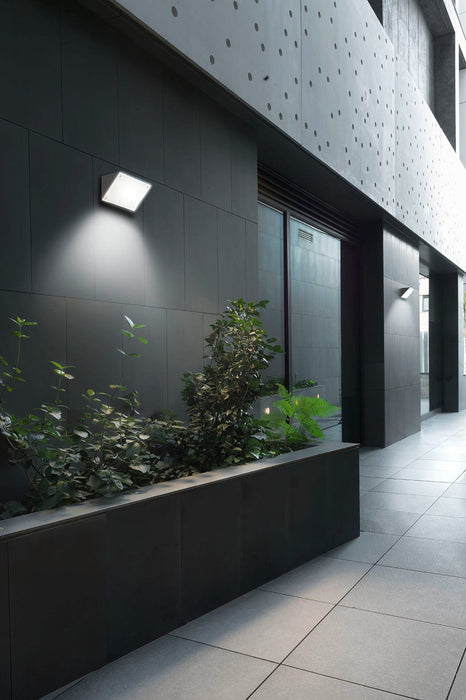 LEDS-C4 Outdoor Wall Light ip65 curie glass 260mm led 14w 3000k urban grey 412lm 05-9884-Z5-CL - Toplightco