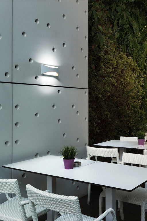 LEDS-C4 Outdoor Wall Light ip65 venus led 10w 3000k white 465lm 05-9894-14-CL - Toplightco