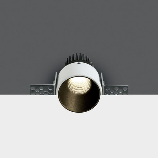 LED Spotlight Black Circular Warm White LED Dimmable 240lm Aluminium One Light SKU:10103BTR/B/W - Toplightco