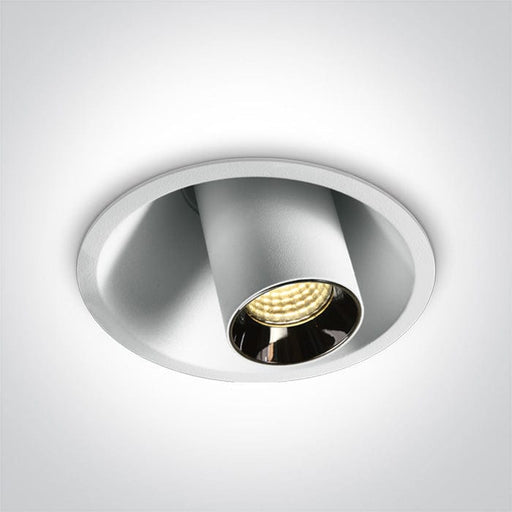 White 7W Adjustable Low Glare recessed spotlight, IP20.

Complete with 160mA driver.

 One Light SKU:11107T/W/W