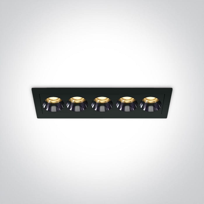 Black 12W Low Glare recessed spotlight, IP20.

Complete with 700mA driver.

 One Light SKU:50012H/B/W