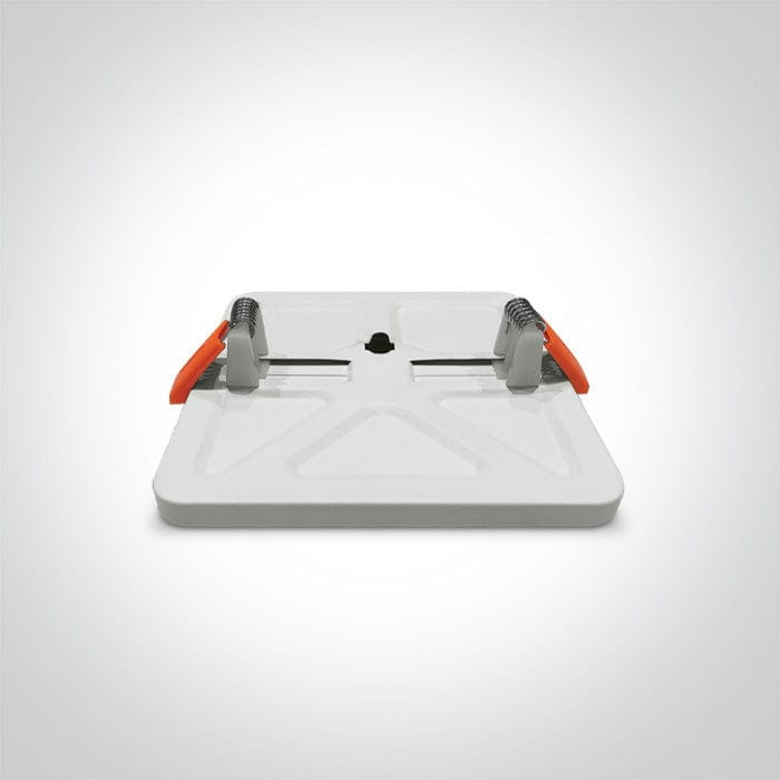 10W Downlight LED, IP20. 



Complete with 250mA driver. 

 One Light SKU:50110CE/W