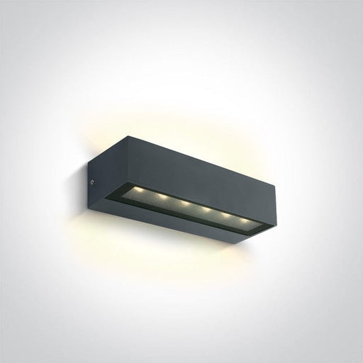 Anthracite 2x6W Wall light, IP65.

Complete with 300mA driver.

 

 One Light SKU:67526B1/AN/W