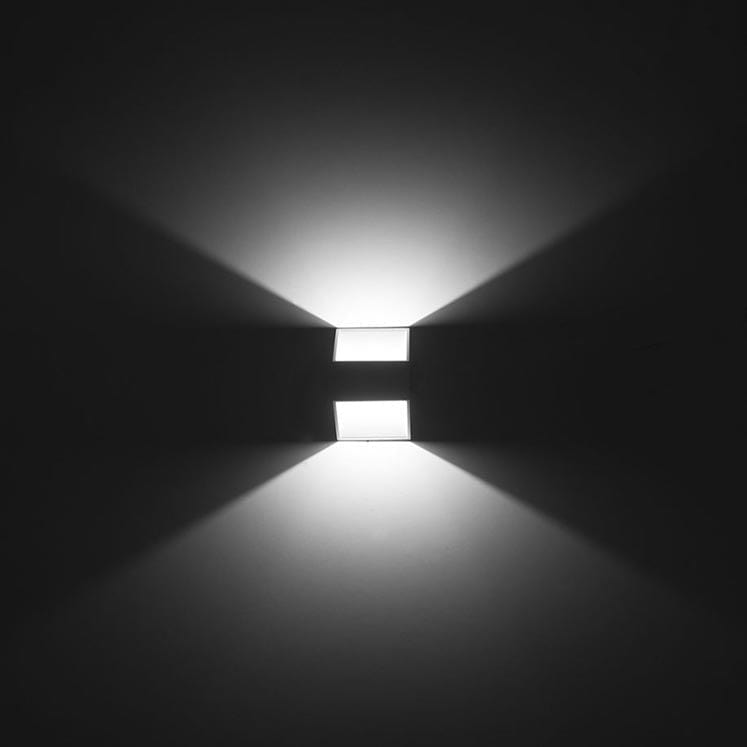 Wall Light Ip20 Keop Led 4.6w 3000k White 367lm SKU: DE-0229-BLA - Toplightco