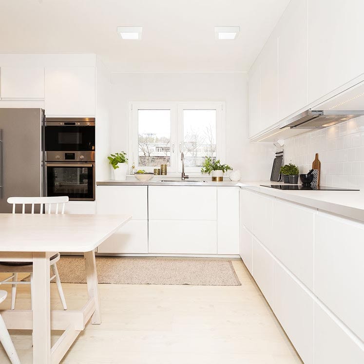 Ceiling Light Ip20 Easy Square Surface 400mm Led 26.4w 3000k White 2207lm SKU: TC-0413-BLA - Toplightco