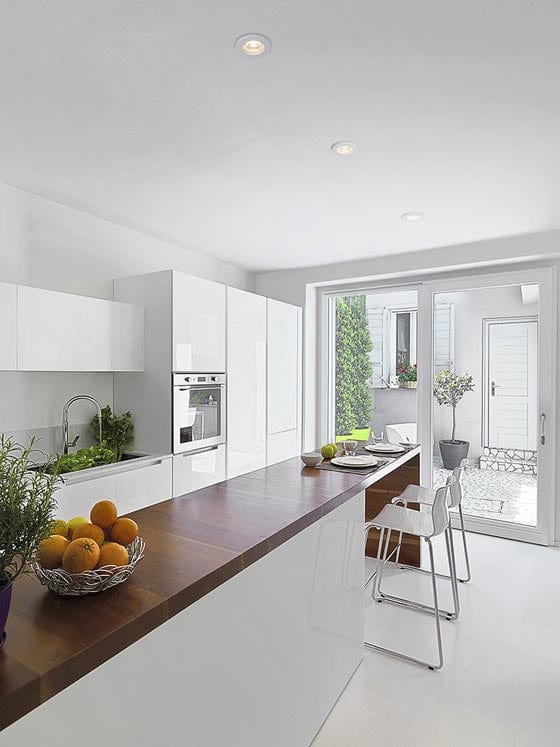 Downlight Fire Rated Dimmable Ip65 Bala Led 4.5w 3000k White 490lm SKU: TC-0440-BLA - Toplightco